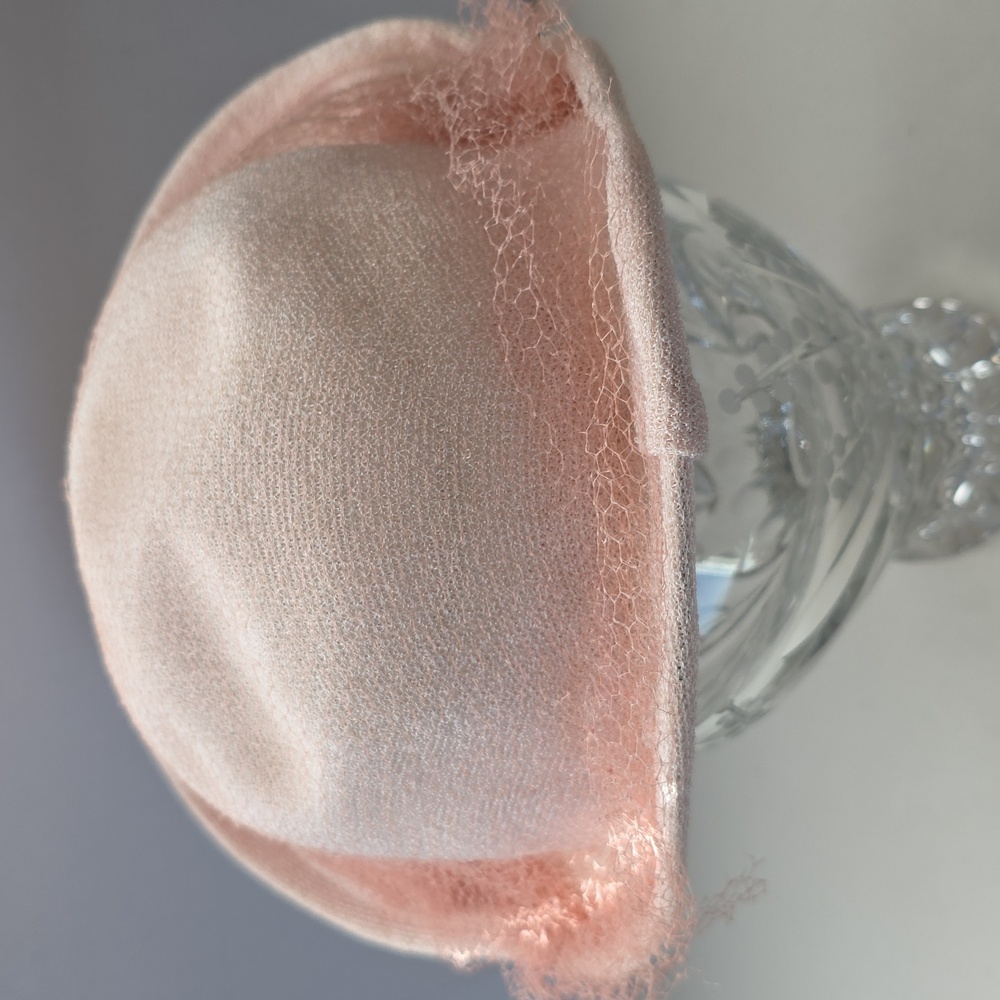 Vintage 50's-60's Pink Ladies Hat Upturned Front And Back With Netting